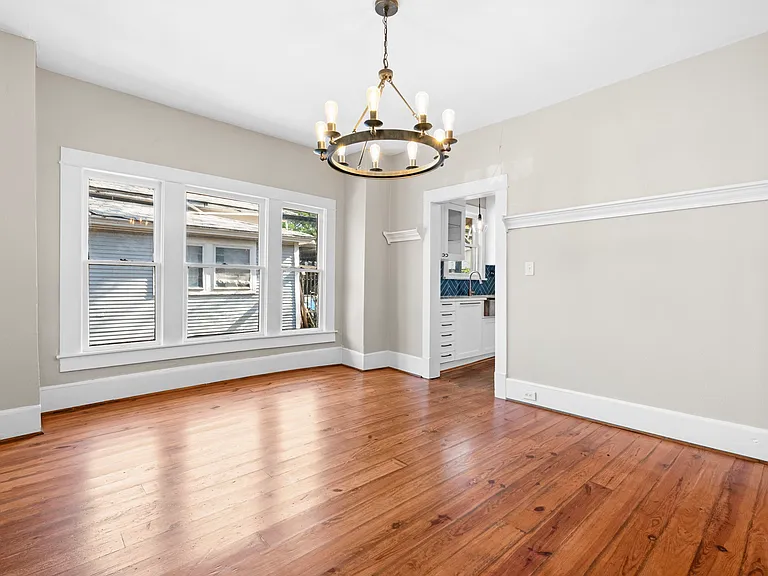 1715 College Ave — Photo 11