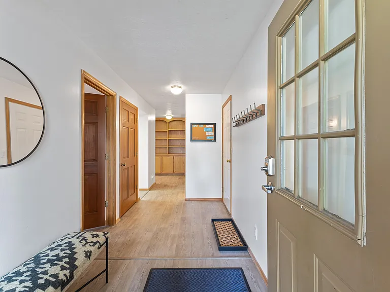 1711 W Koch St — Photo 11