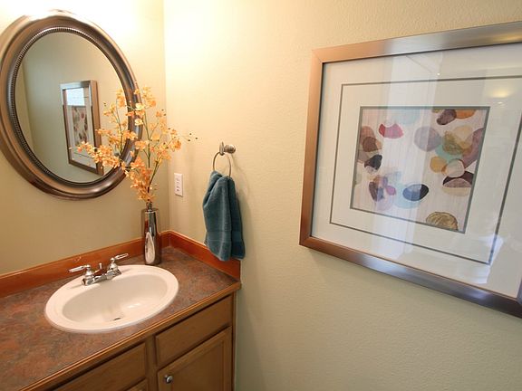 4th image of 15822 NE 90th Way
