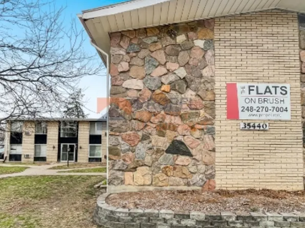 35440 Brush St APT 7, Wayne, MI 48184