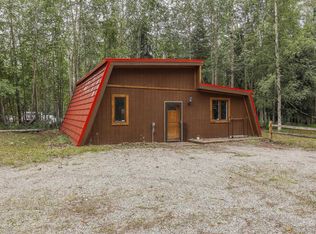 3424 Sharon Rd, Fairbanks, AK 99705