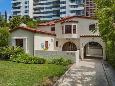 10452 Lindbrook Dr, Los Angeles, CA, 90024