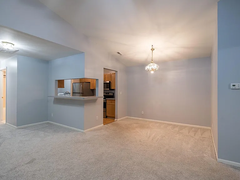 44770 Marigold Dr — Photo 8