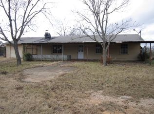295 Savannah Church Rd, Jefferson, TX 75657