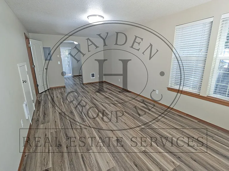 2825 Pacific Ave #E — Photo 2