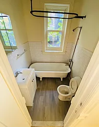 Rented by Salon Realty Corp