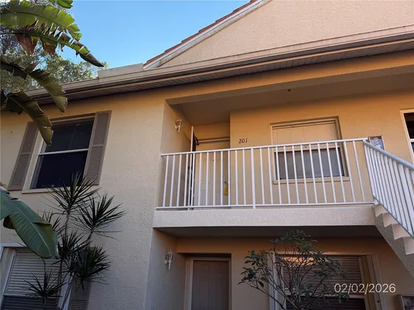 273 ROBIN HOOD CIRCLE #9, NAPLES, FL 34104