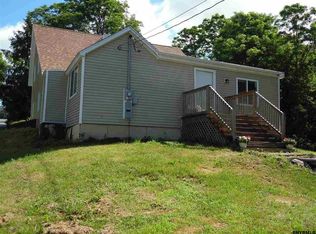 114 Chamberlain Hill Rd, East Greenbush, NY 12061