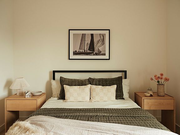 Apartments in Hollywood _ Lorena Darquea