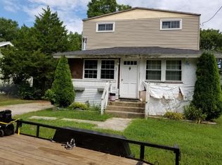 67 Columbia Heights Rd, Charlestown, RI 02813