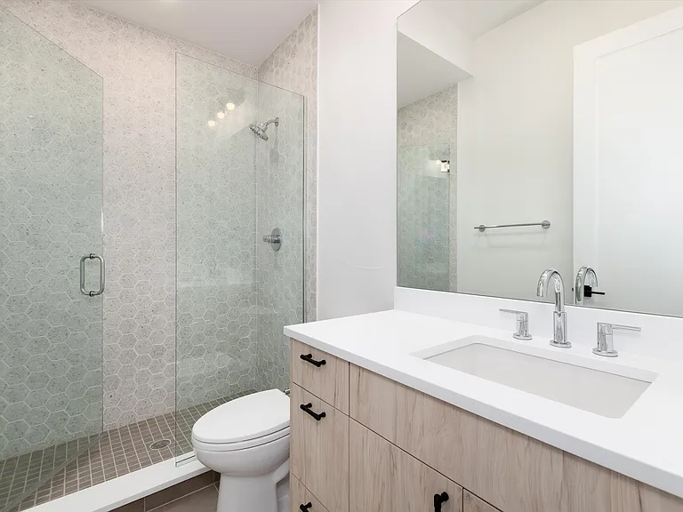 2088 Eliot St — Photo 36