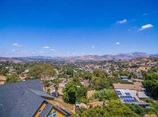 8610 Gardena Rd, Lakeside, CA 92040