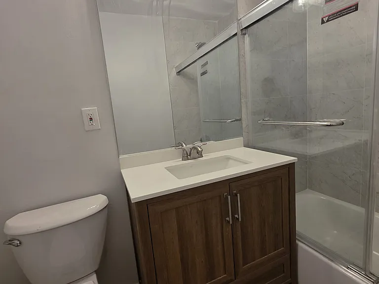 2515 Ocean View Ave #102 — Photo 8