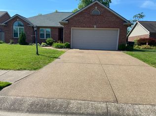 2843 Vertigo Ct, Evansville, IN 47725
