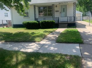 8396 Helen St, Center Line, MI 48015
