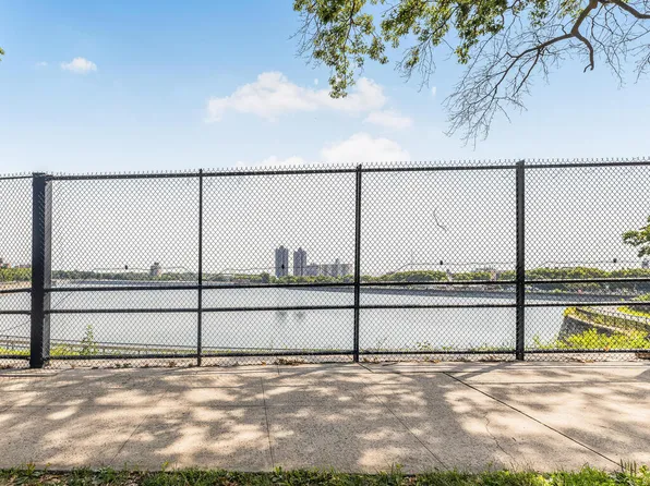 2835 Webb Avenue image 21 of 23