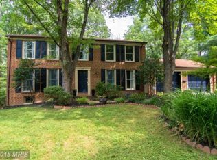 7004 Jenkins Ln, Falls Church, VA 22043