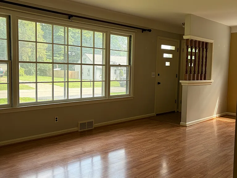 866 Colebrook Dr — Photo 26