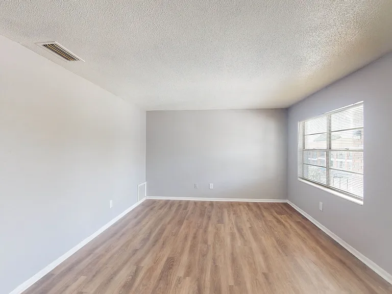 Living Room (1 Bedroom)