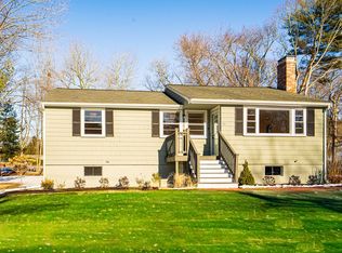53 Park St, North Reading, MA 01864