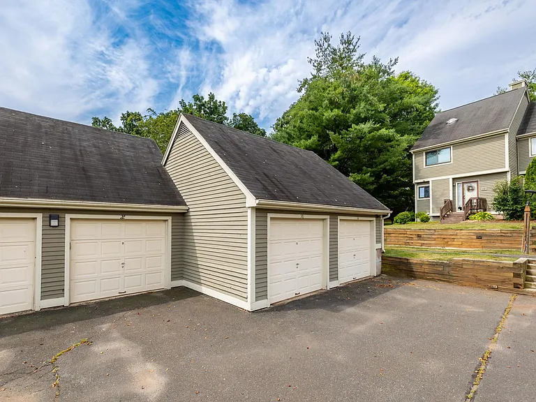 20 Reed Ct — Photo 33