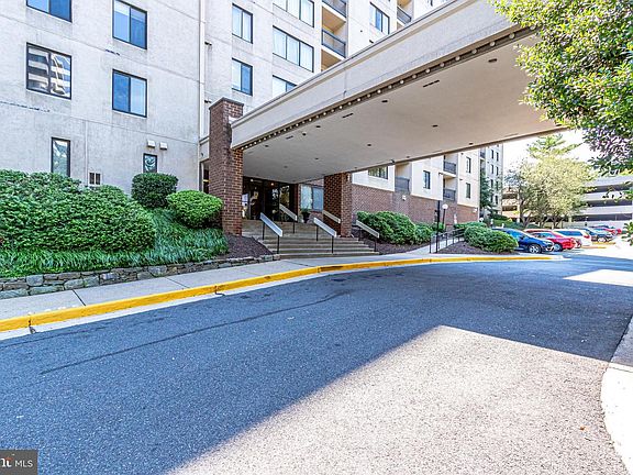 4th image of 6300 Stevenson Ave APT 820