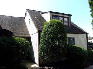 56 Cheshire Sq, Little Silver, NJ
