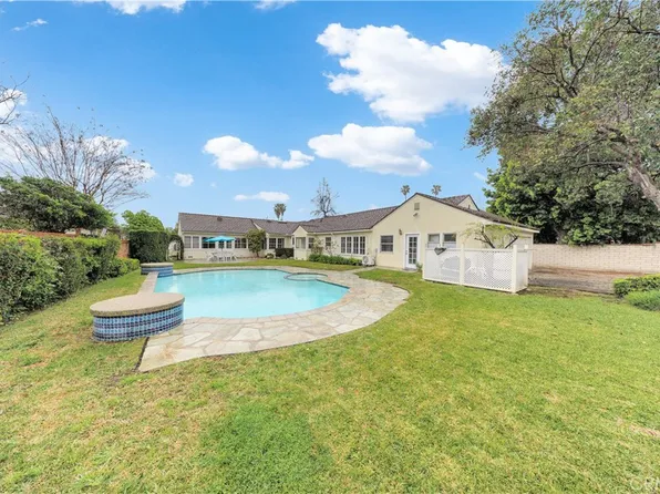 2835 Devonport Rd, San Marino, CA 91108