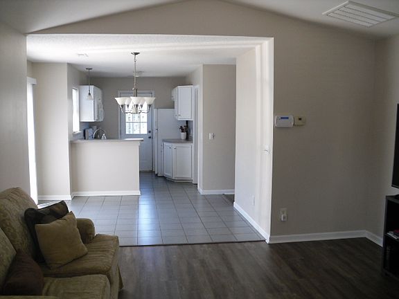 3rd image of 1408 Westpointe Dr