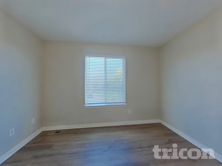7415 Pimlico Dr — Photo 11