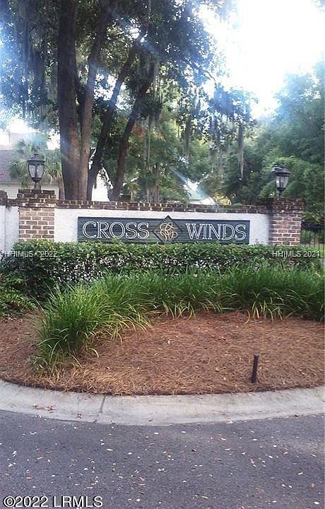 1st image of 15 Mossy Oaks Ln