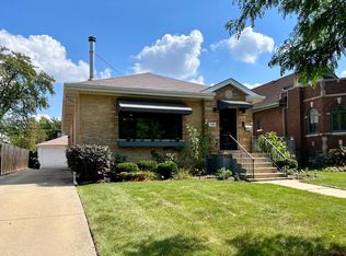 940 N Oak Park Ave, Oak Park, IL