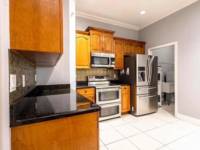 4074 SW Kallen St — Photo 10
