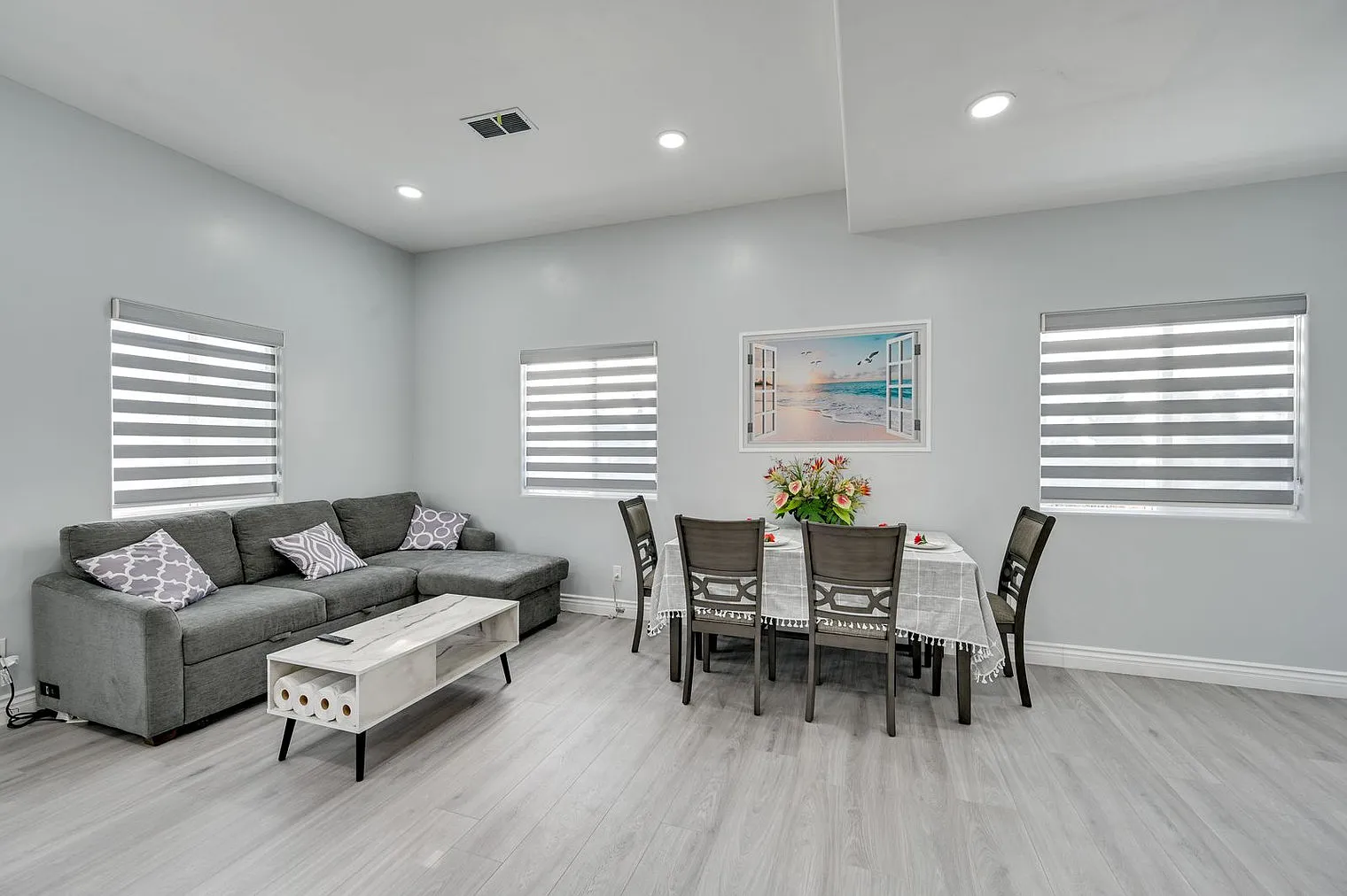 3 bed, 2.0 bath, 1194 sqft, $5,709 — Photo 1