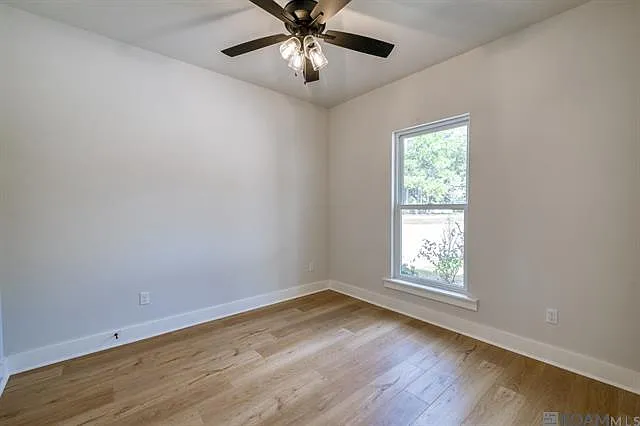 8739 Lockhart Rd — Photo 4