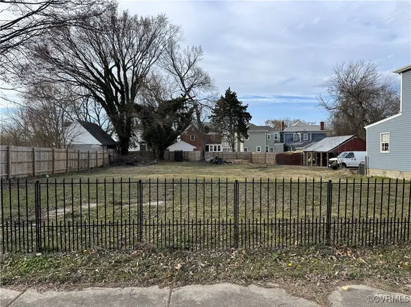 1163 W Wythe St #10, Petersburg, VA 23803