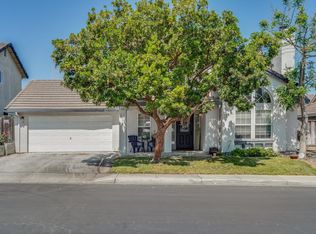 1325 Aspen Cir, Hollister, CA