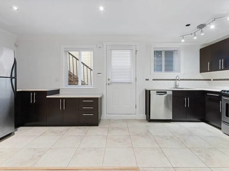 4352 Carolyn Dr #BASEMENT — Photo 20