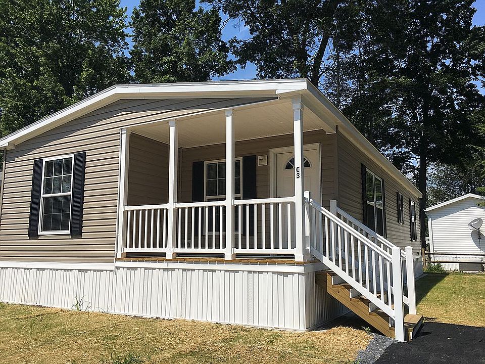 1st image of 335 Jefferson St Lot C3