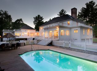 4 Virginia Pl, Wenham, MA 01984