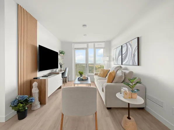 318 Alderson Ave #2608, Coquitlam, BC V3K 1W2