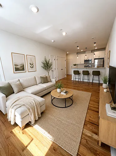 611 Mill St #333 Photo 1