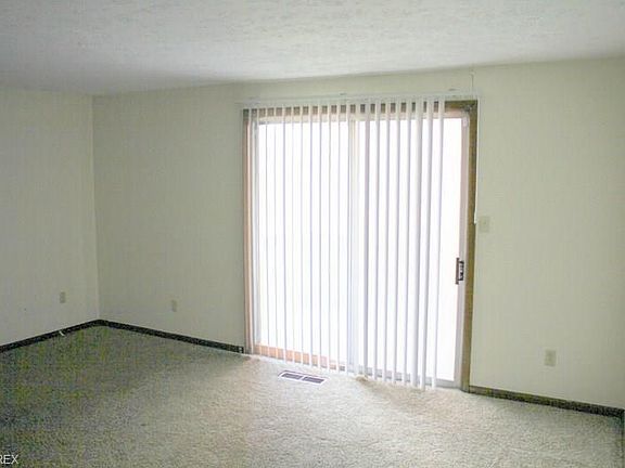 5th image of 1414 Fulton Rd NW