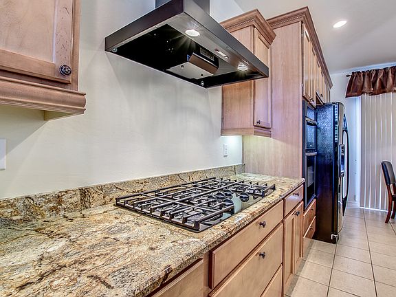 5th image of 18445 W Sunnyslope Ln