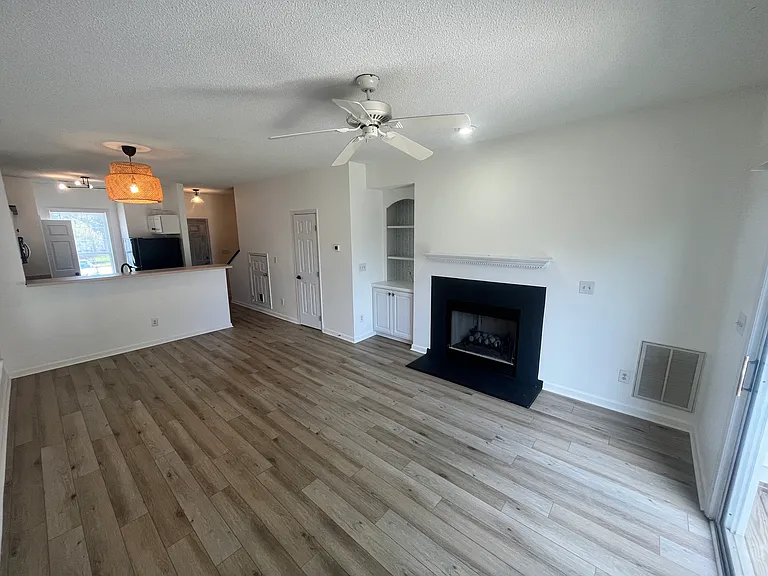 5375 Cog Hill Ct — Photo 12