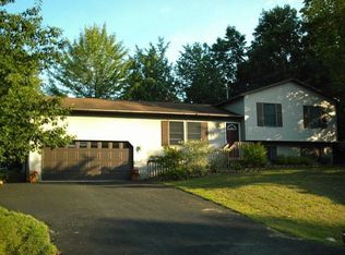 3792 Cotswold Ct, Traverse City, MI 49686