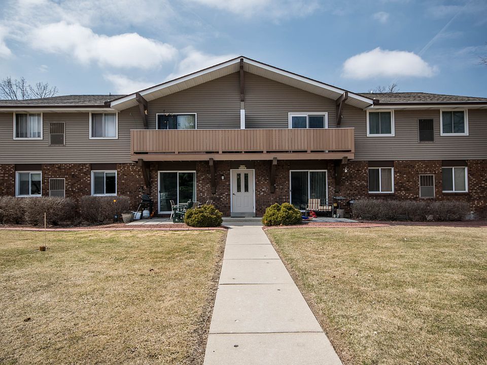 1st image of W158N11141 Legend Ave APT 1