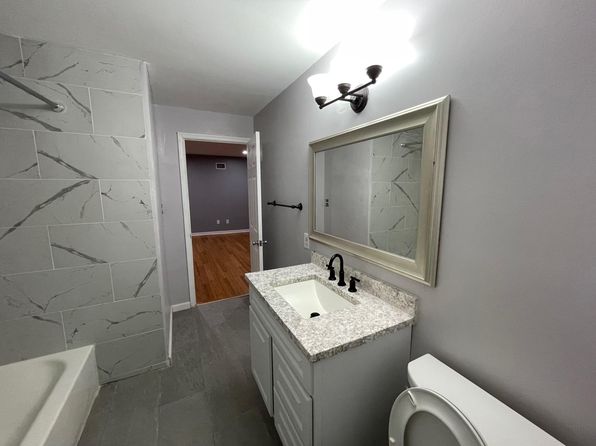 304 Georges Rd #A1