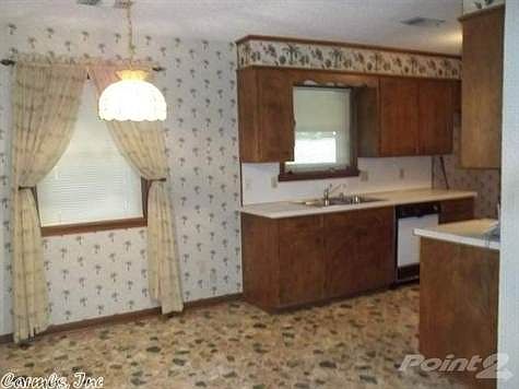 5th image of 3207 Scenic Dr