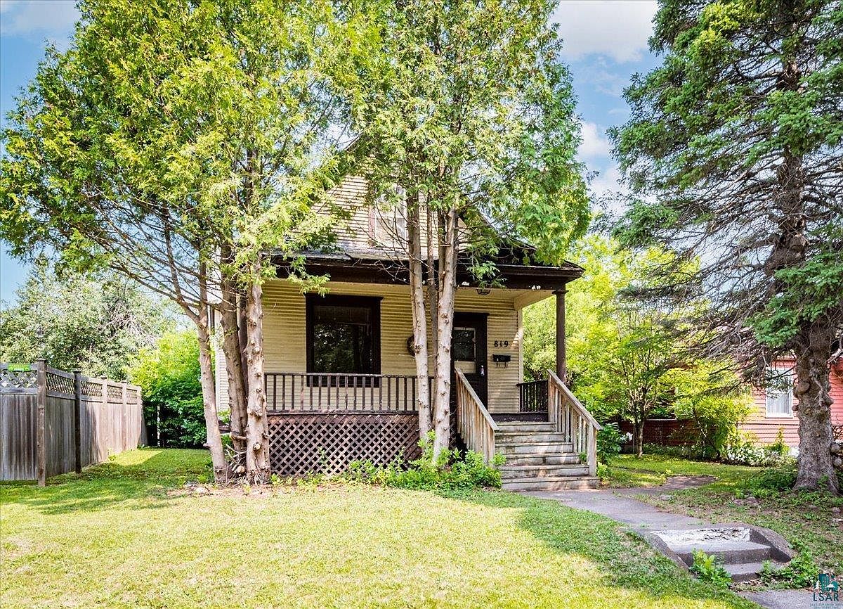 819 10th Ave, Two Harbors, MN 55616 Zillow